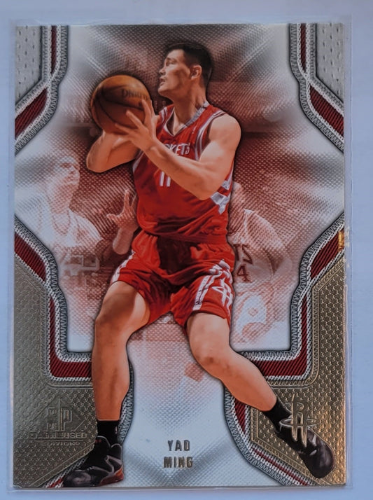 Yao Ming - 2009-10 SP Game Used #99