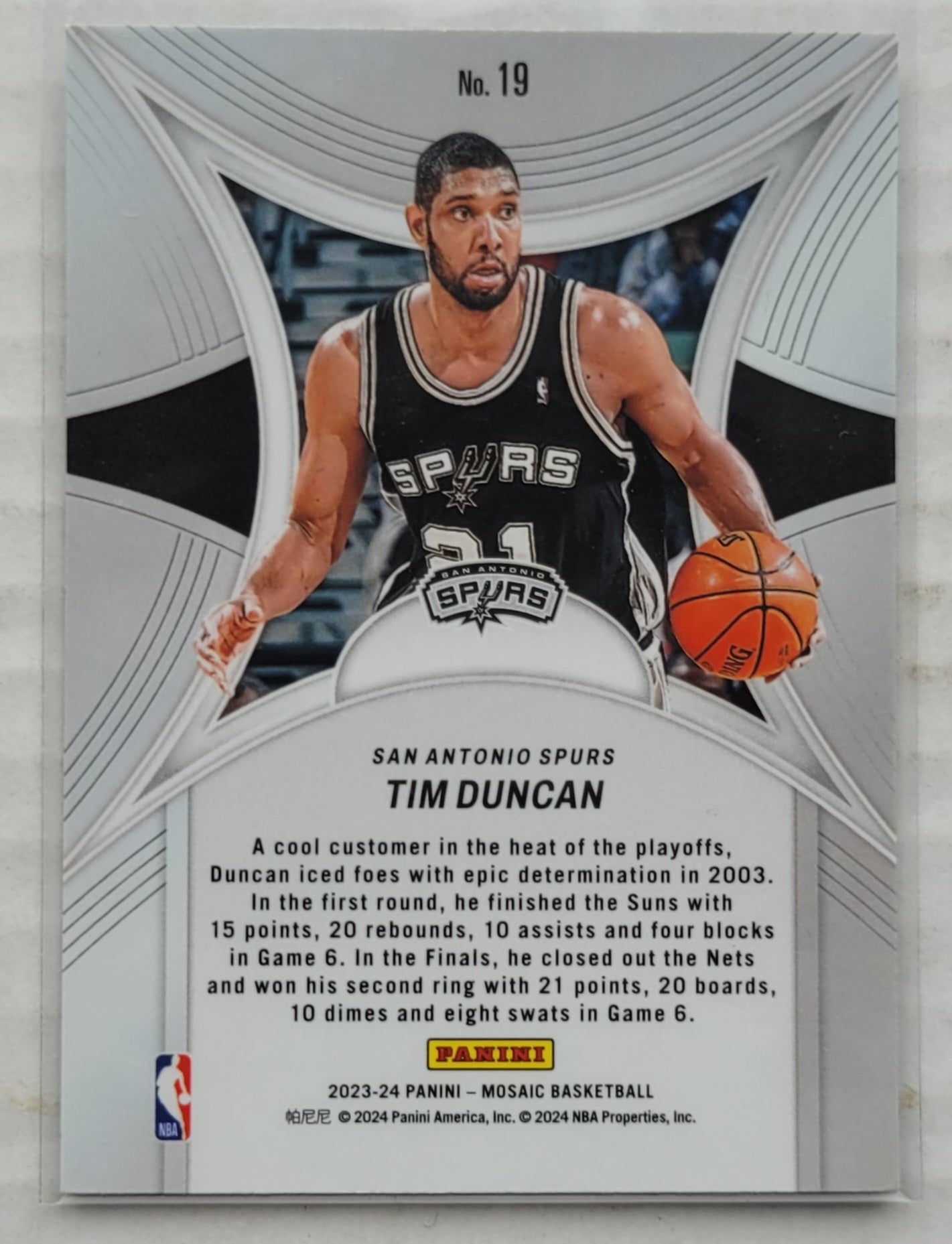Tim Duncan - 2023-24 Panini Mosaic Epic Performers #19