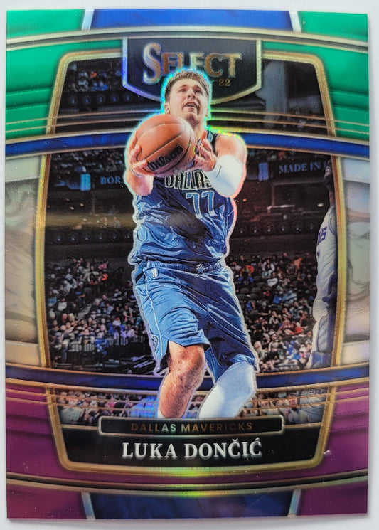 Luka Doncic - 2021-22 Select Prizms Green White Purple #12