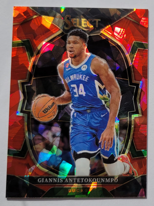 Giannis Antetokounmpo - 2022-23 Select Prizms Red Cracked Ice #61