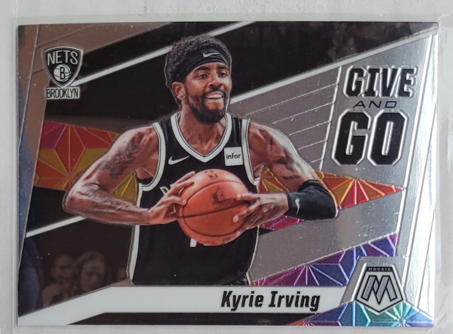 Kyrie Irving - 2019-20 Panini Mosaic Give and Go #1