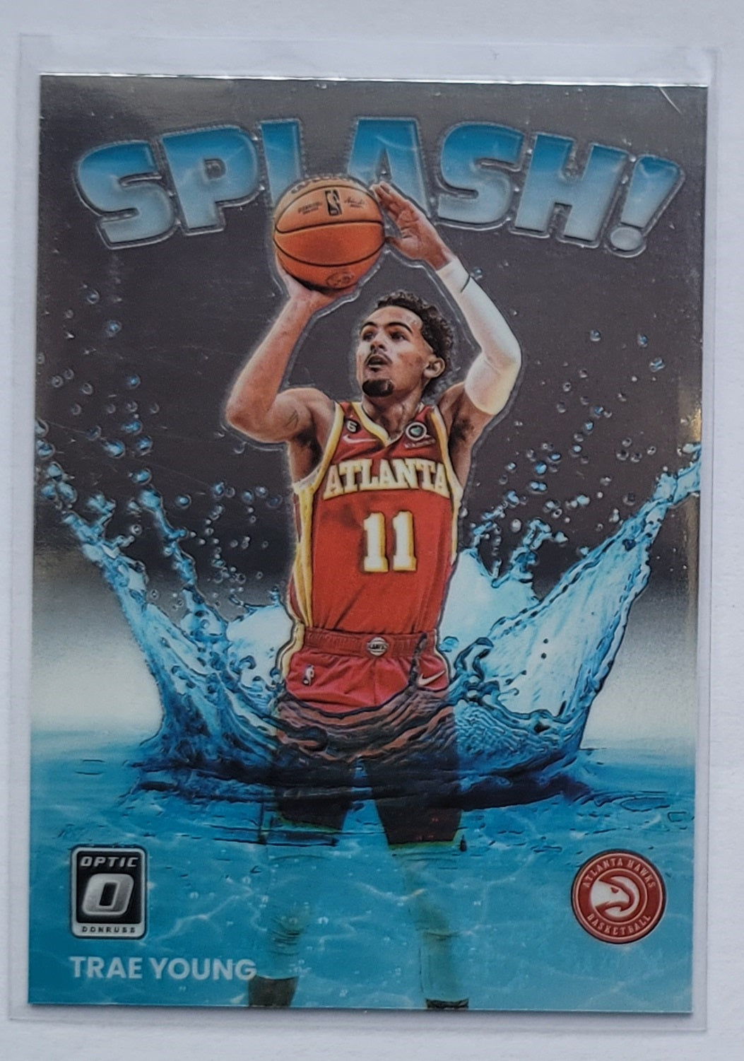 Trae Young - 2022-23 Donruss Optic Splash! #9