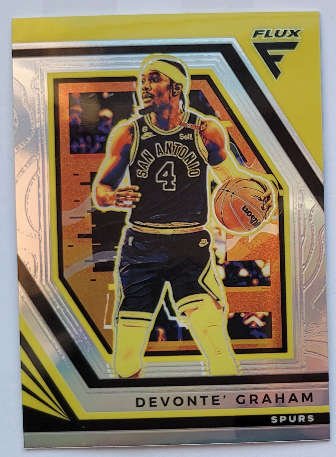 Devonte' Graham - 2022-23 Panini Flux Silver #113