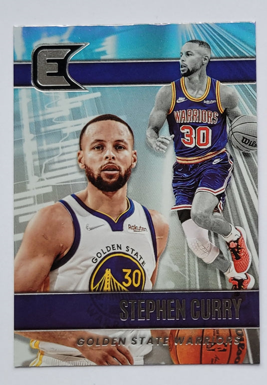 Stephen Curry - 2021-22 Panini Chronicles #305 Essentials