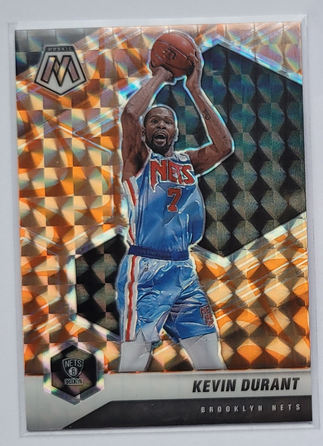 Kevin Durant - 2020-21 Panini Mosaic Mosaic Reactive Orange #7