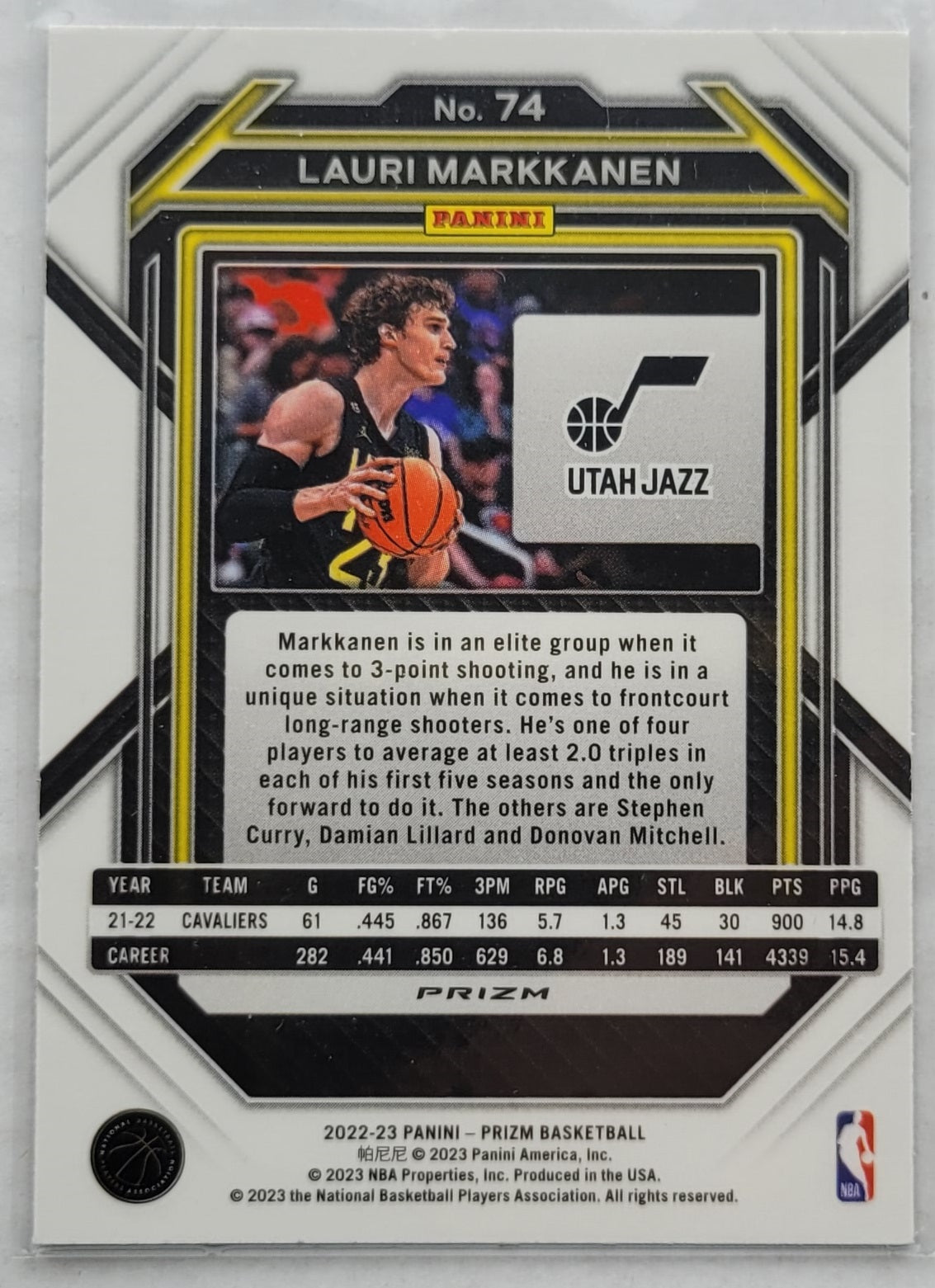 Lauri Markkanen - 2022-23 Panini Prizm Prizms Red Ice #74