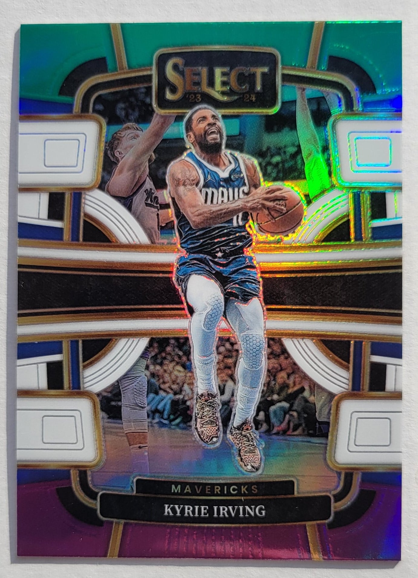 Kyrie Irving - 2023-24 Select Prizms Green White Purple #21