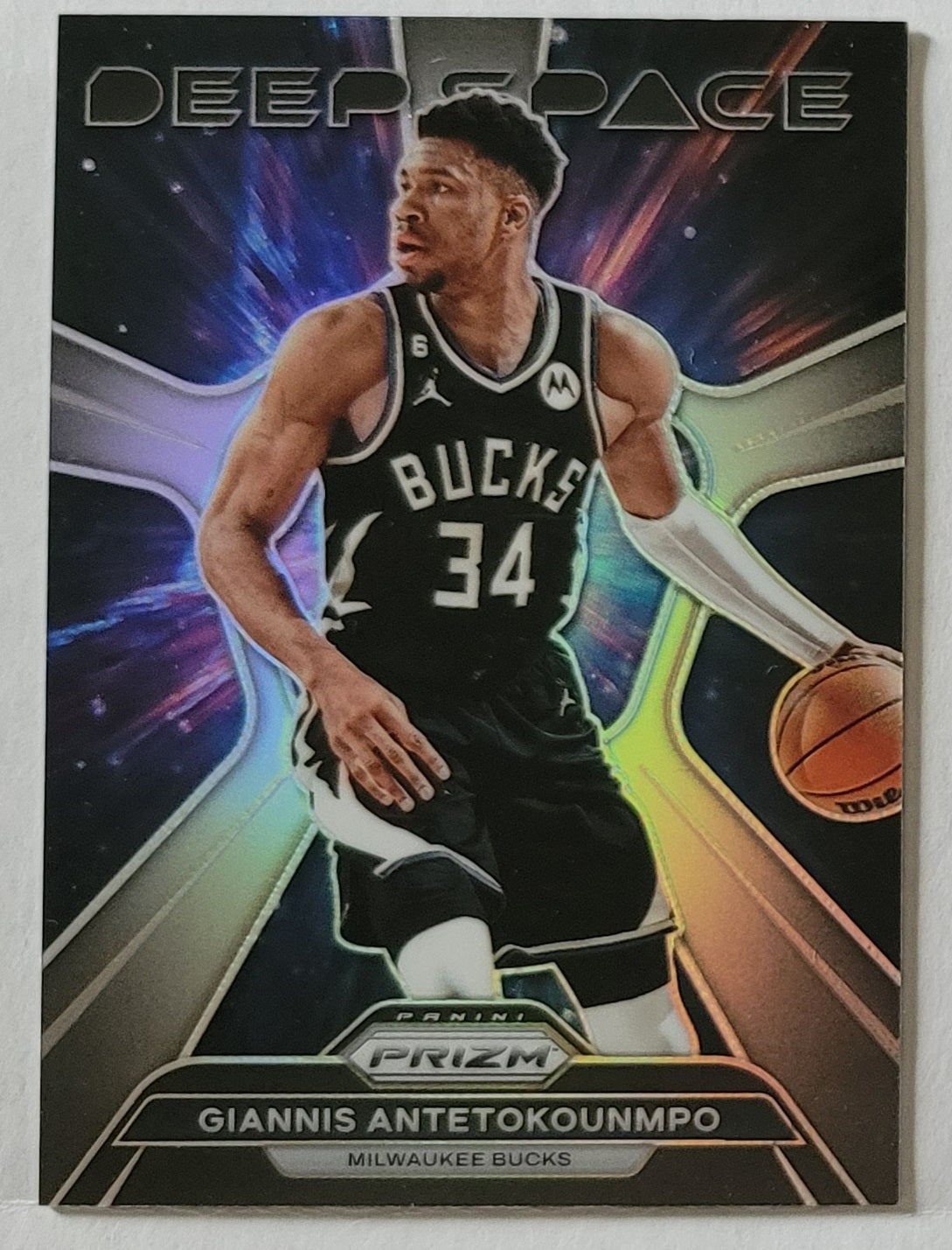 Giannis Antetokounmpo - 2023-24 Panini Prizm Deep Space Prizms Silver #9