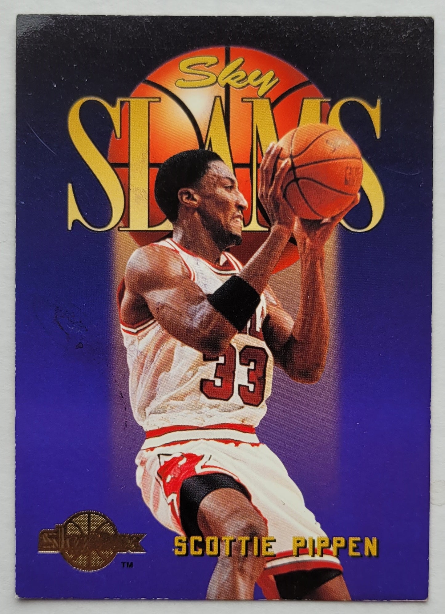 Scottie Pippen - 1994-95 SkyBox Premium #310 SSL