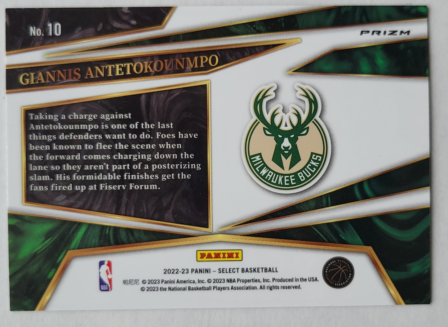 Giannis Antetokounmpo - 2022-23 Select Turbo Charged Silver Prizms #10