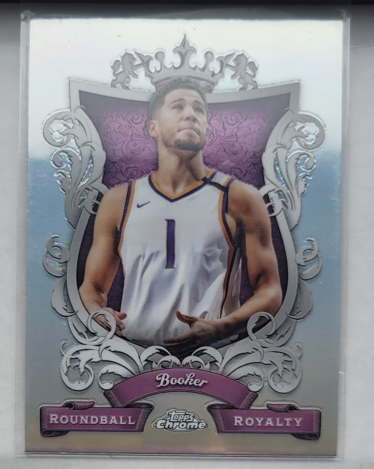 Devin Booker - 2023-24 Topps Chrome Roundball Royalty #RR3