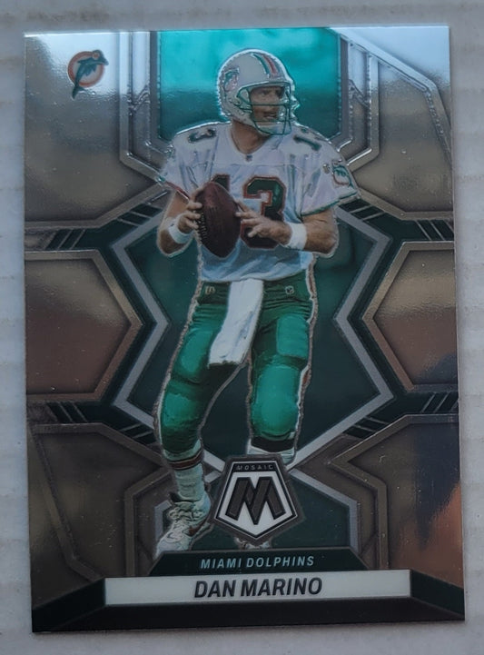 Dan Marino - 2022 Panini Mosaic #126