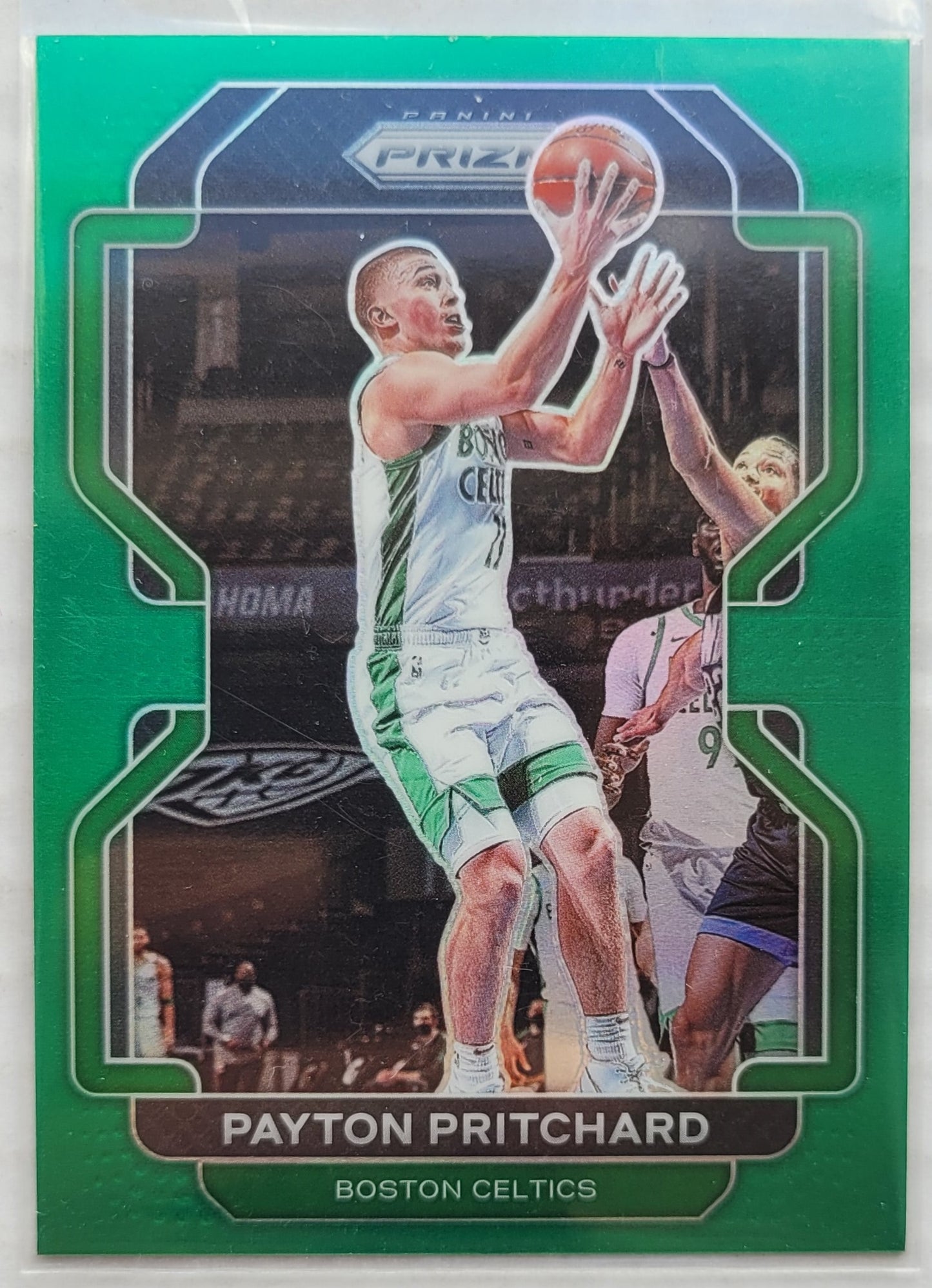 Payton Pritchard - 2021-22 Panini Prizm Prizms Green #17