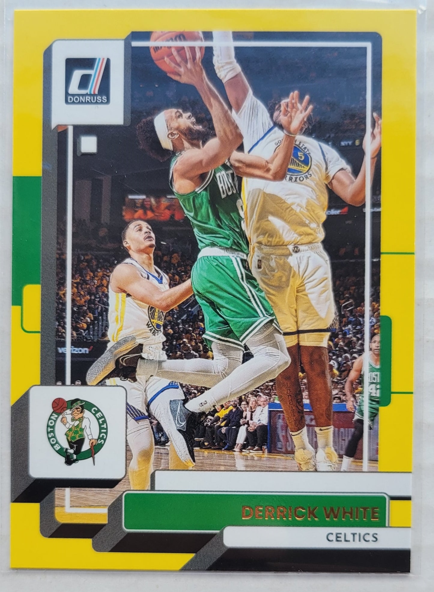 Derrick White - 2022-23 Donruss Yellow Flood #173