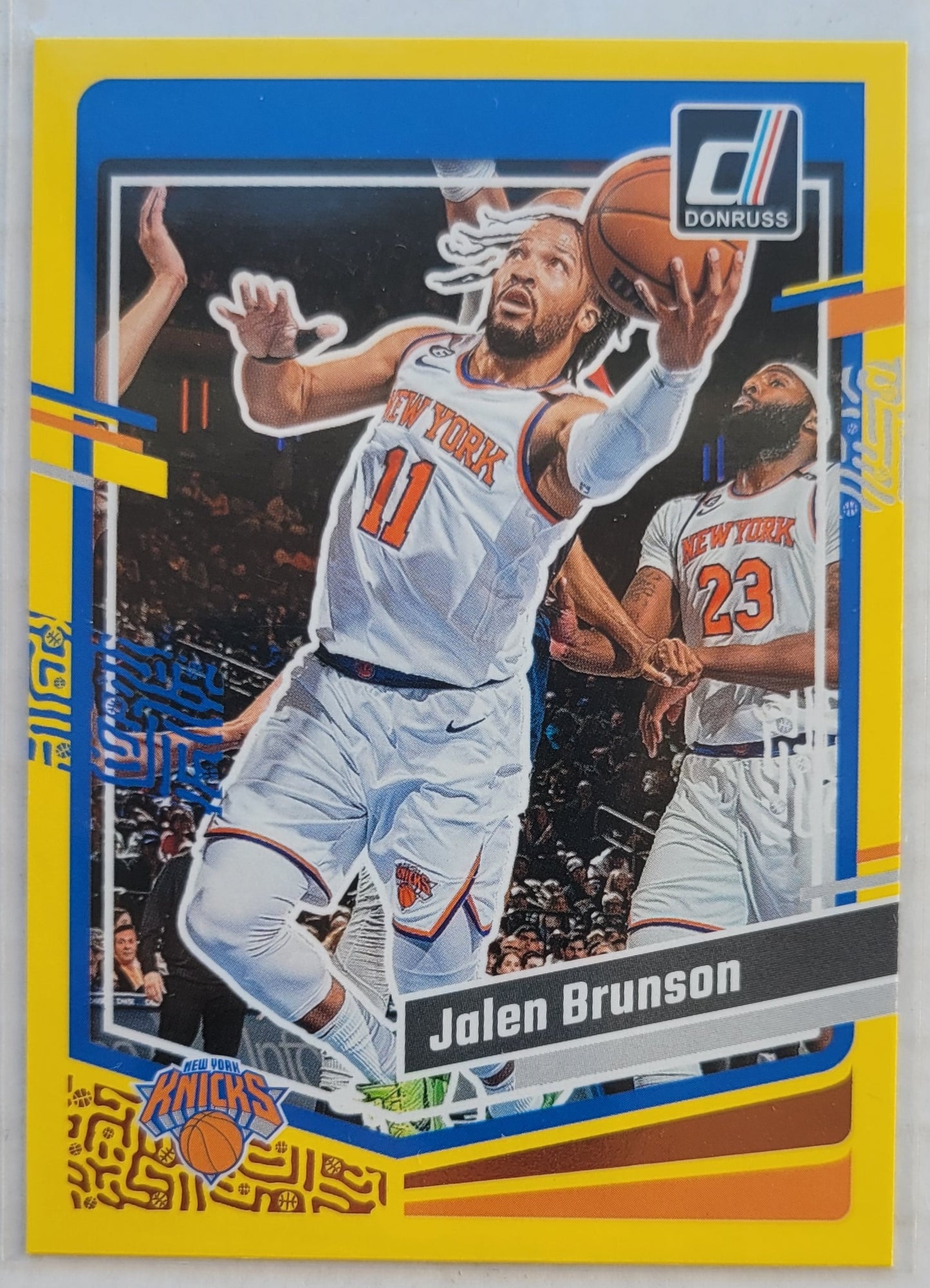 Jalen Brunson - 2023-24 Donruss Yellow Flood #189