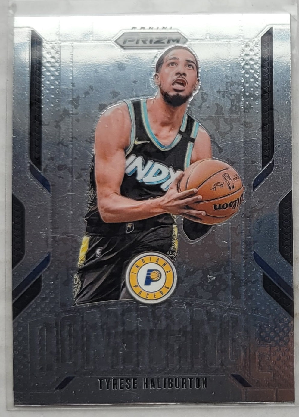 Tyrese Haliburton - 2024-25 Panini Prizm Dominance #16