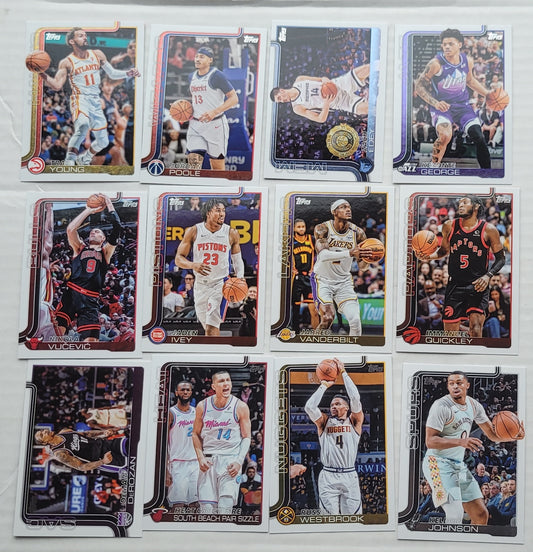 2025-26 Topps - Lot de 12 cartes