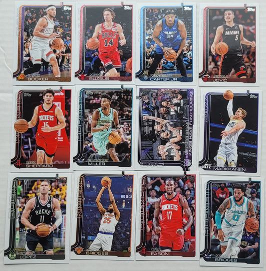 2025-26 Topps - Lot de 12 cartes