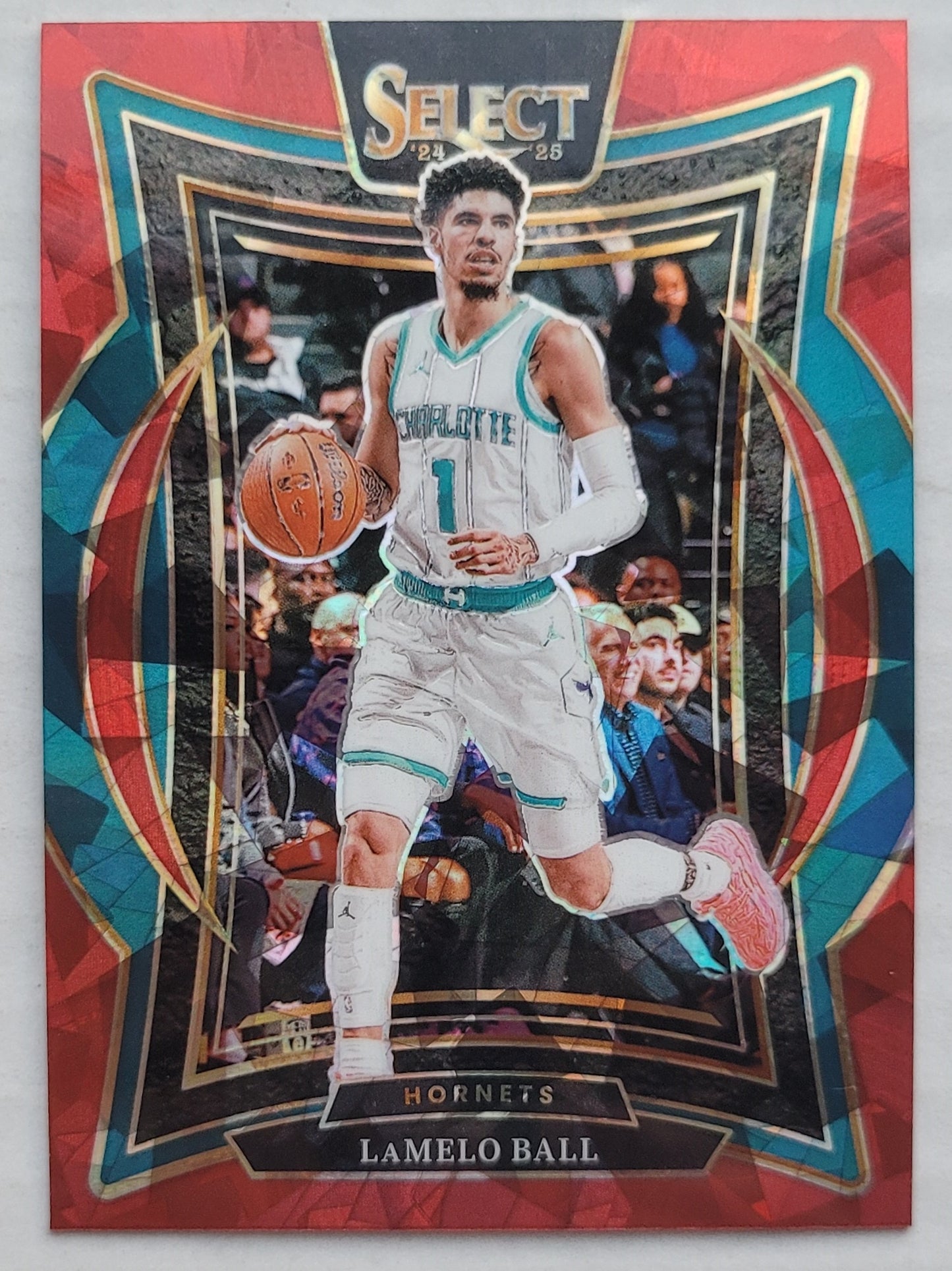 LaMelo Ball - 2024-25 Select Red Cracked Ice Prizms #31