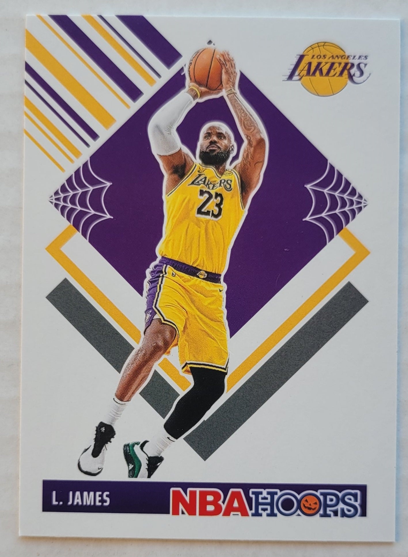LeBron James - 2024-25 Hoops Haunted Hoops #282