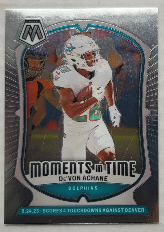 De'Von Achane - 2024 Panini Mosaic Moments in Time #16