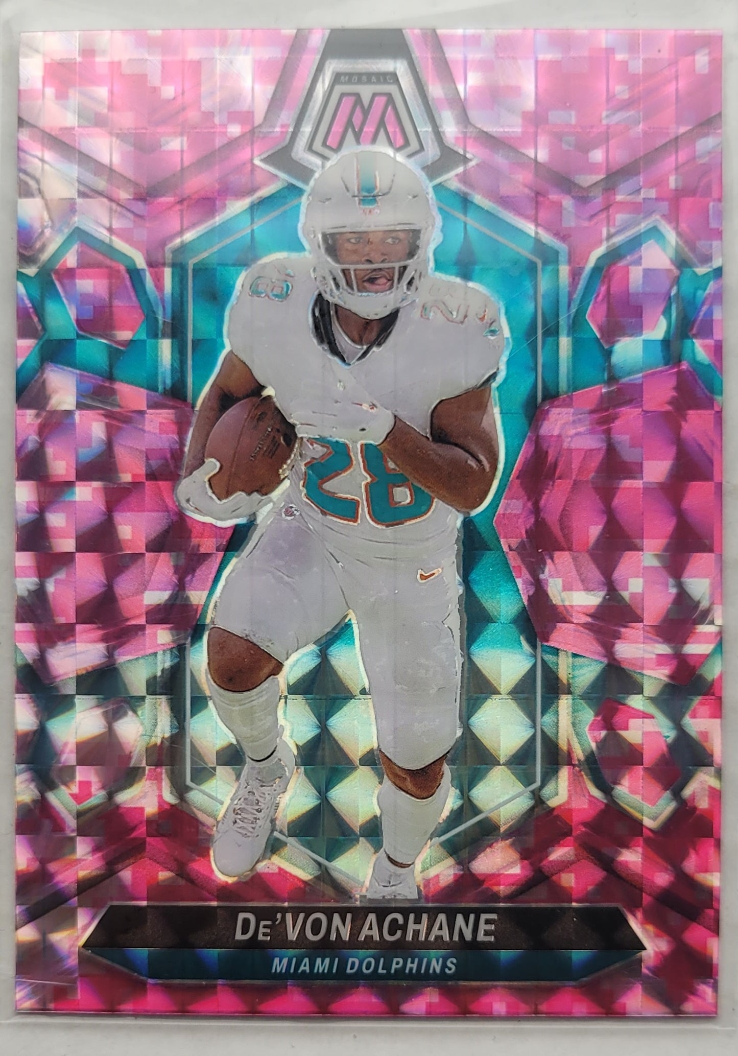 De'Von Achane - 2024 Panini Mosaic Mosaic Camo Pink #135