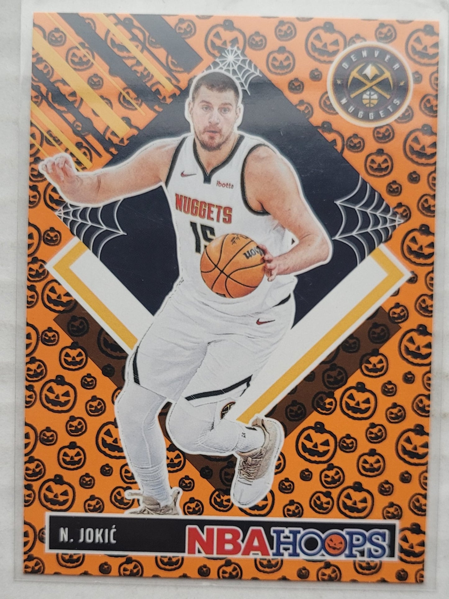Nikola Jokic - 2024-25 Hoops Haunted Hoops Orange #289