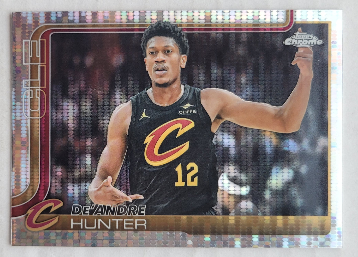 De'Andre Hunter - 2025-26 Topps Chrome Pulsar Refractors #73
