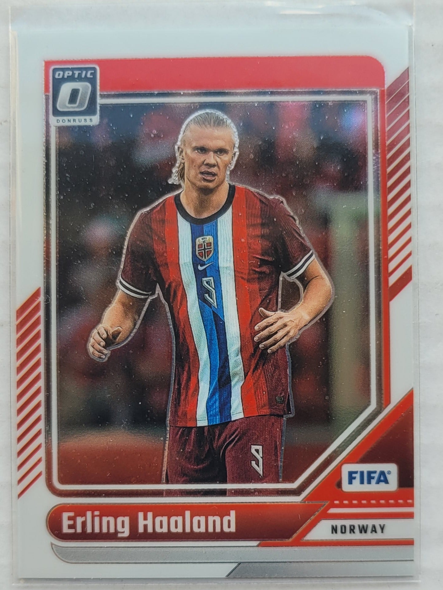 Erling Haaland - 2024-25 Donruss Optic #96