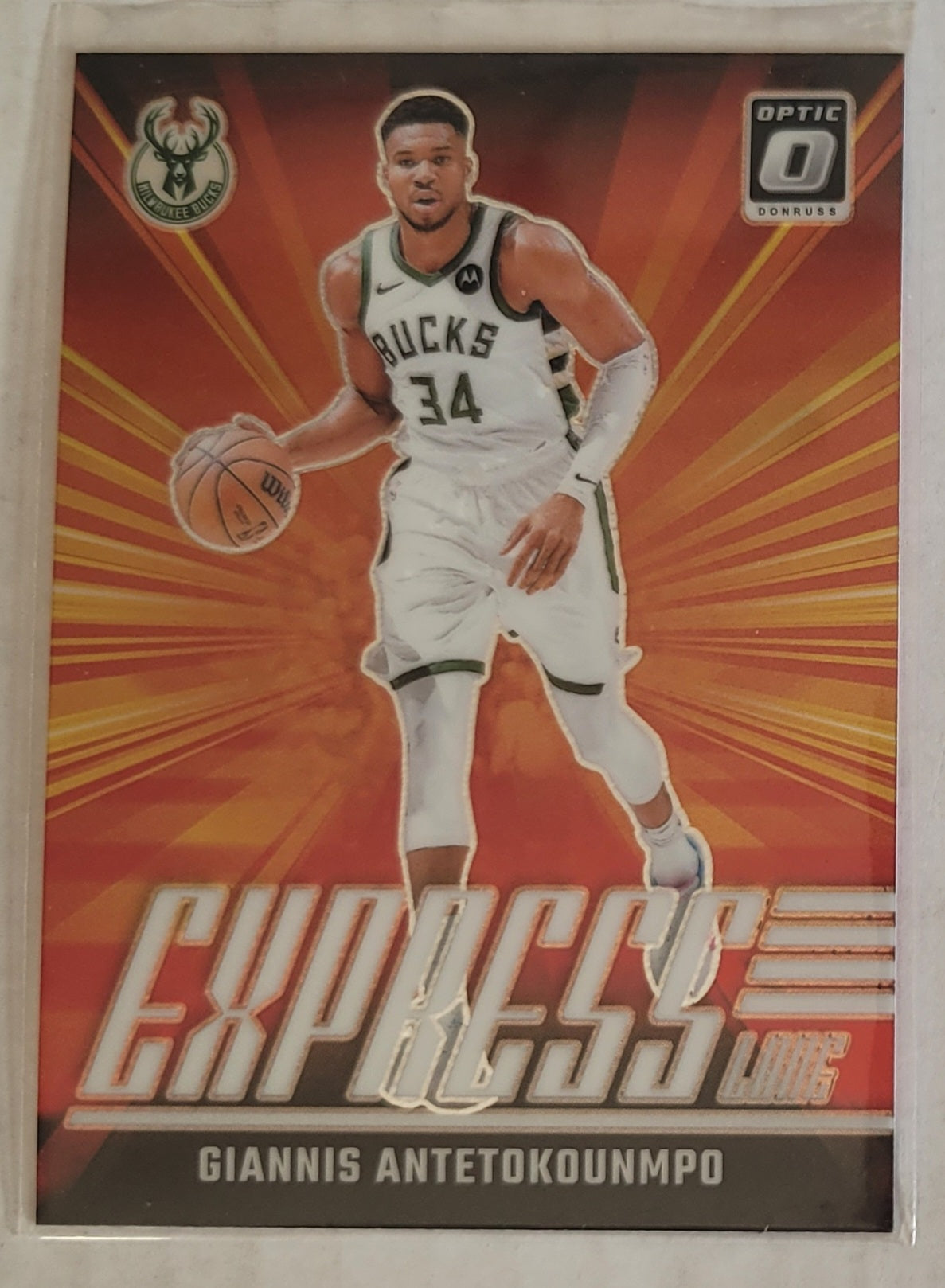 Giannis Antetokounmpo - 2024-25 Donruss Optic Express Lane #22