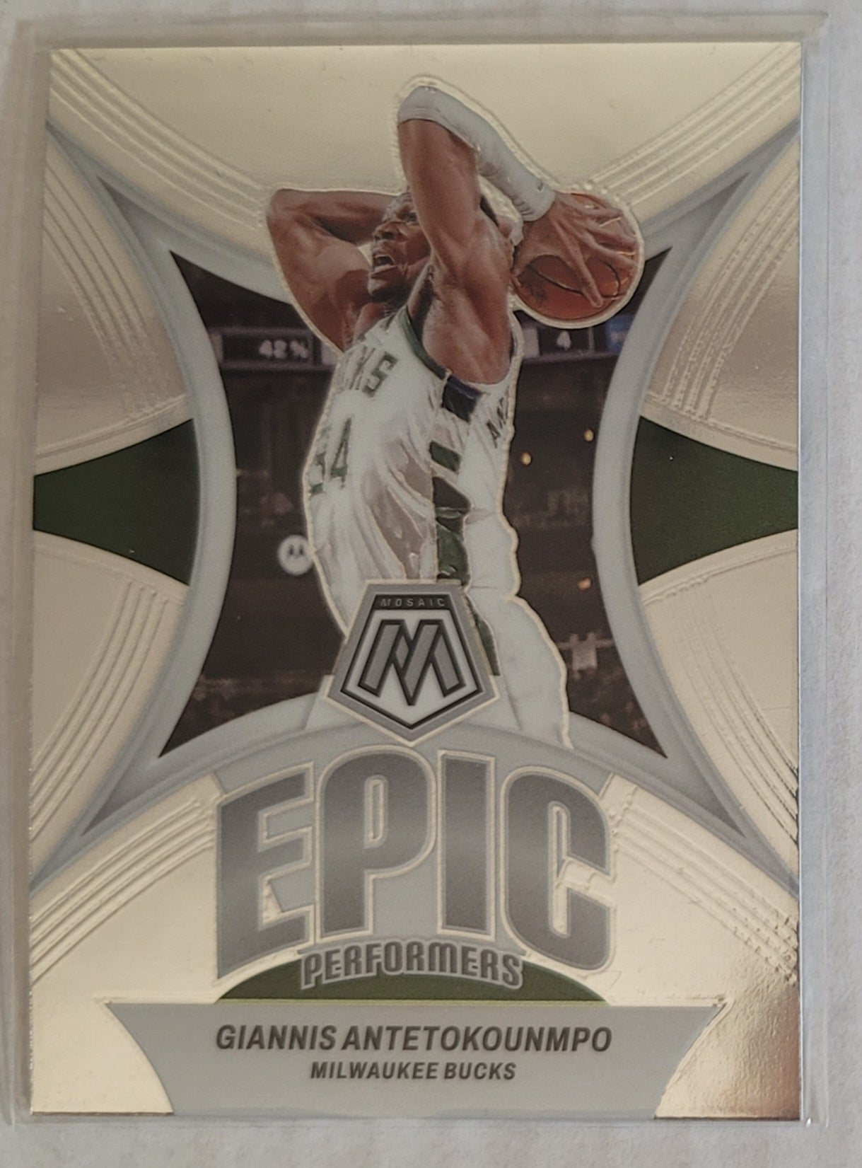 Giannis Antetokounmpo - 2023-24 Panini Mosaic Epic Performers #8