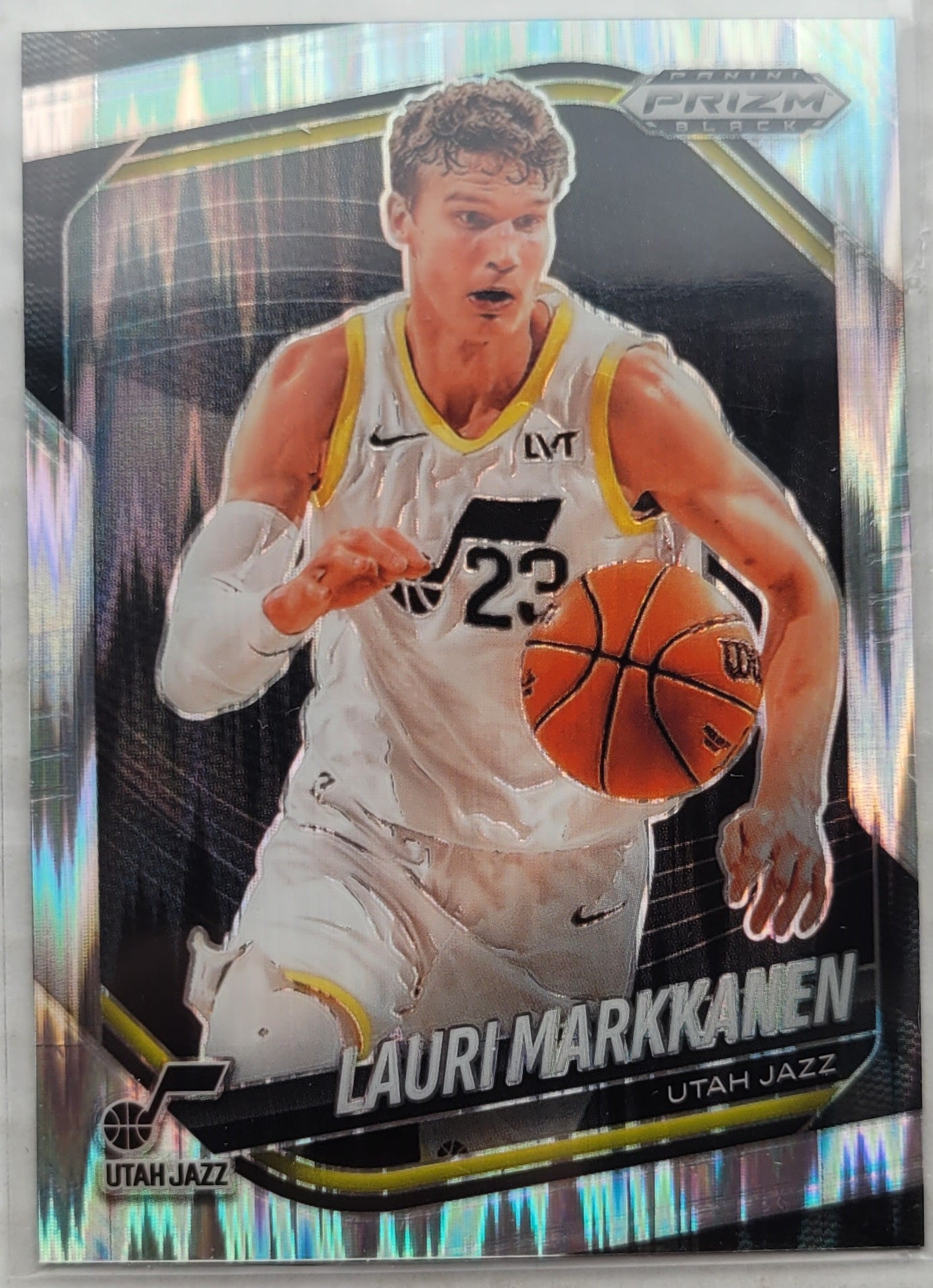 Lauri Markkanen - 2024-25 Panini Prizm Black Prizms Skewed #169 - 210/249