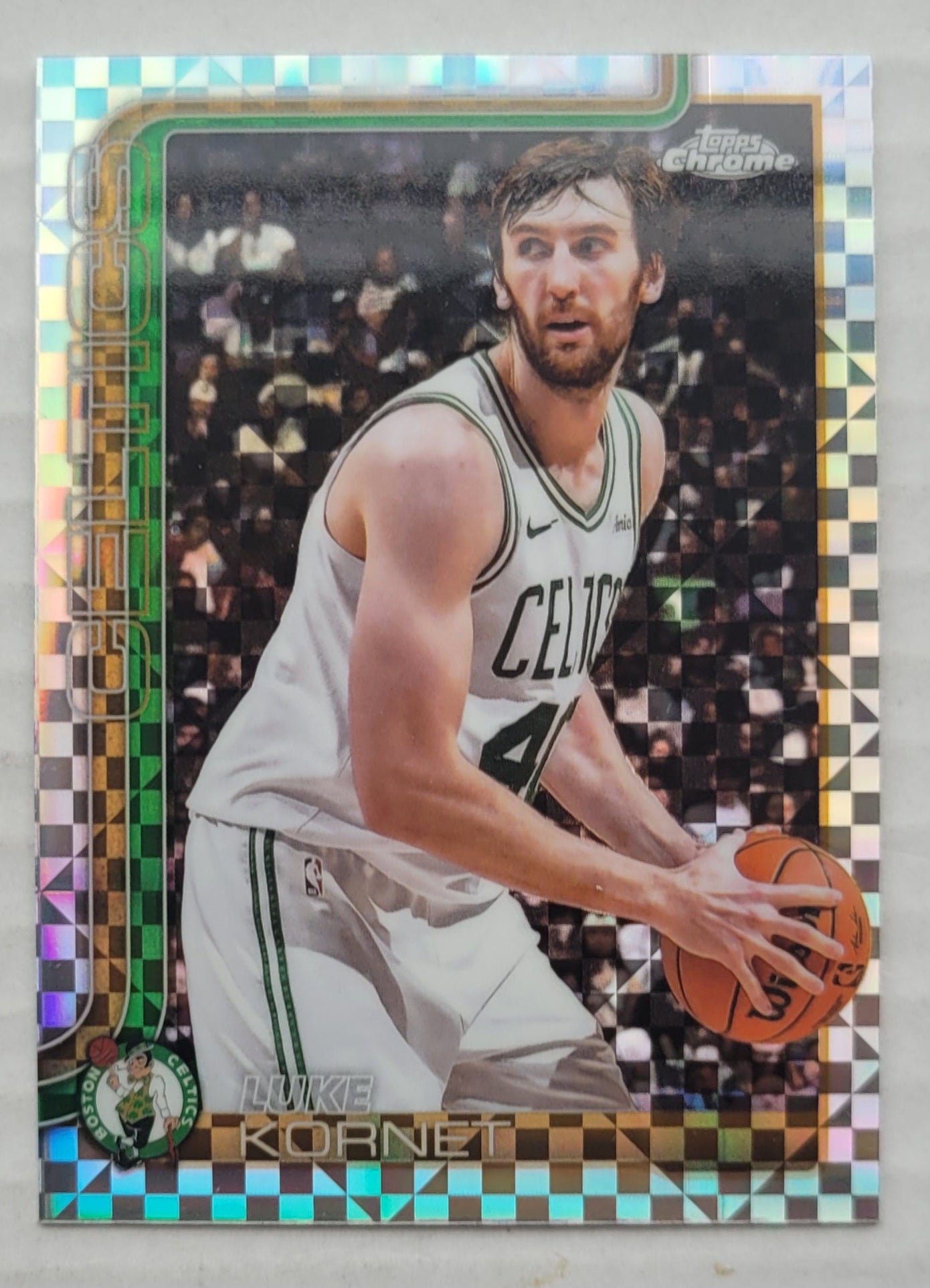 Luke Kornet - 2025-26 Topps Chrome X-Fractors #37