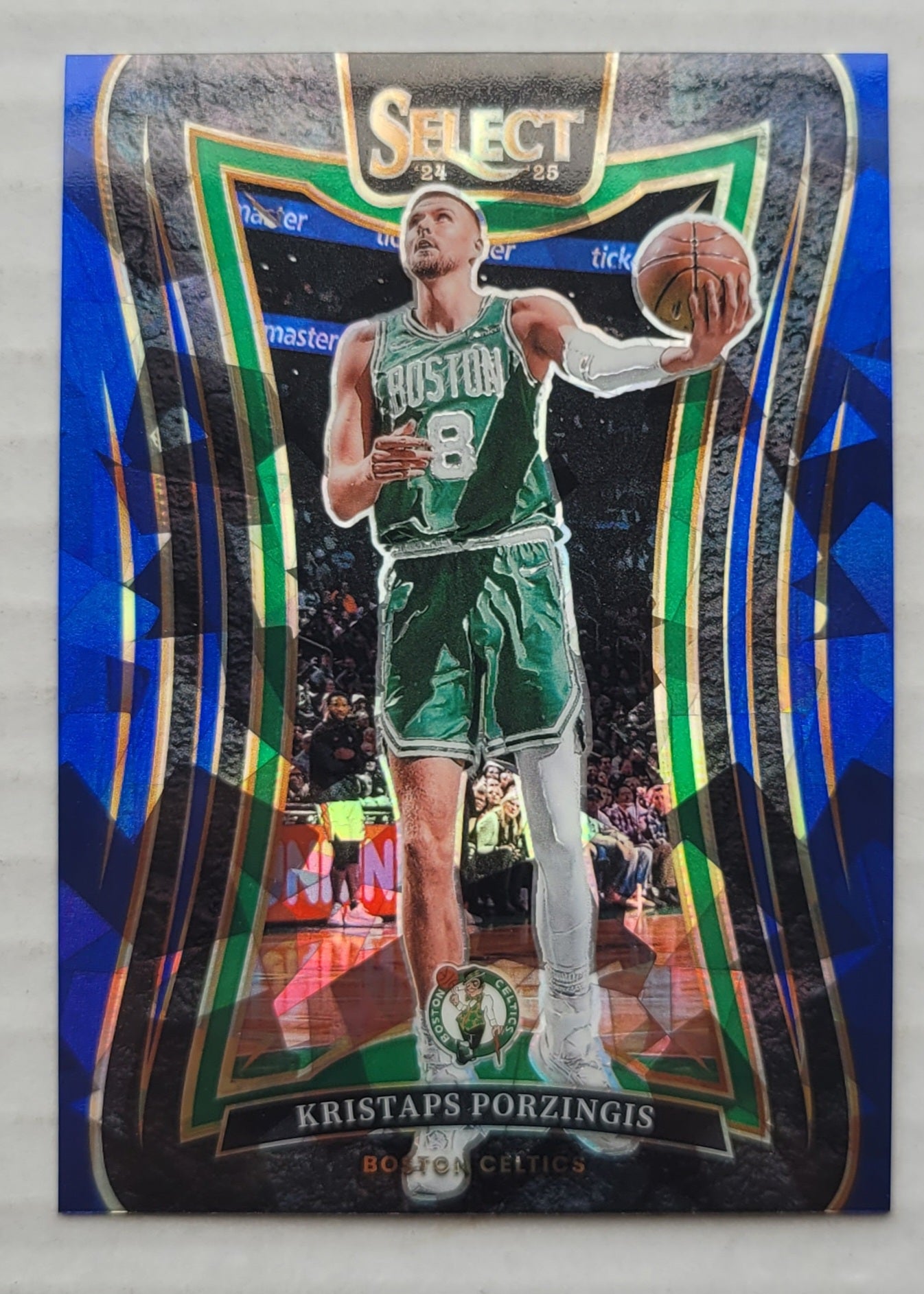 Kristaps Porzingis - 2024-25 Select Blue Cracked Ice Prizms #357