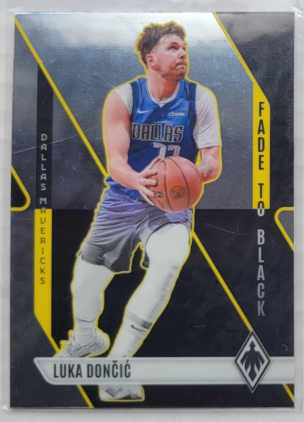 Luka Doncic - 2023-24 Panini Phoenix Fade To Black #18
